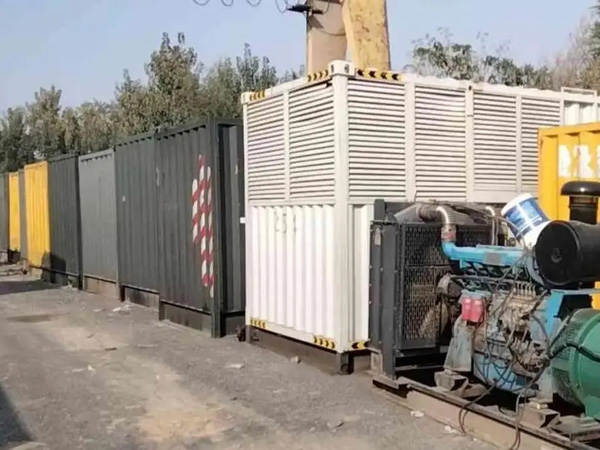 冀州200KW柴油发电机机组每小时油耗是多少?